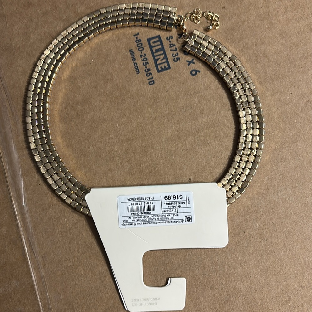A New Day choker style necklace - Picture 4 of 4
